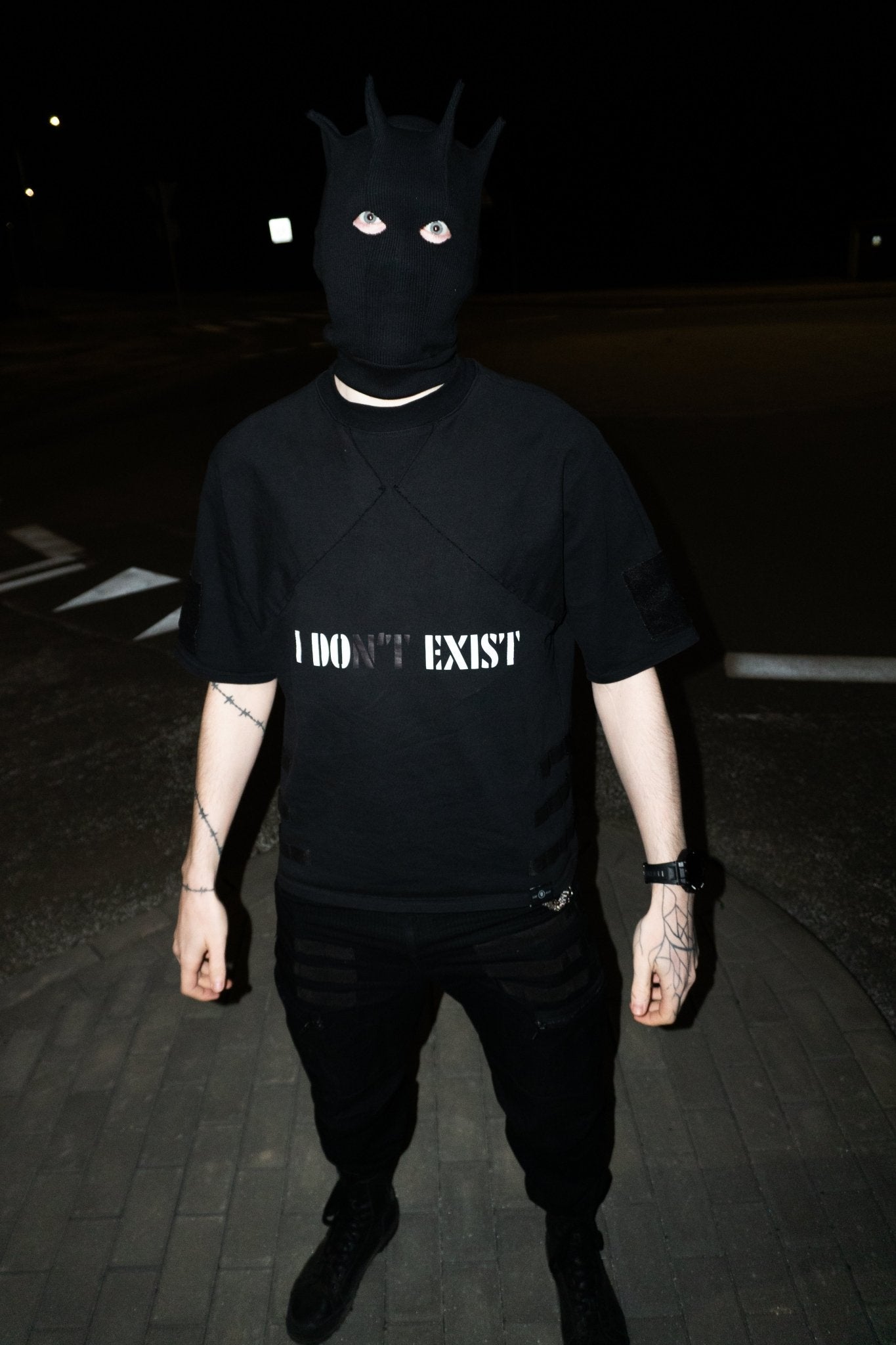 SLIGHTLY DISAPPOINTING T - SHIRT 1.0 - I DO*N'T* EXIST - SDF.RIP
